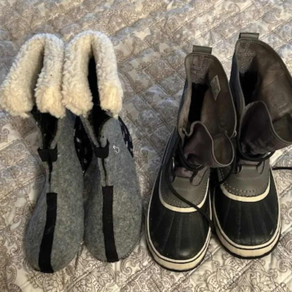 Sorel Winter Carnival Waterproof Boot (Women size 9.5) - Picture 13 of 15